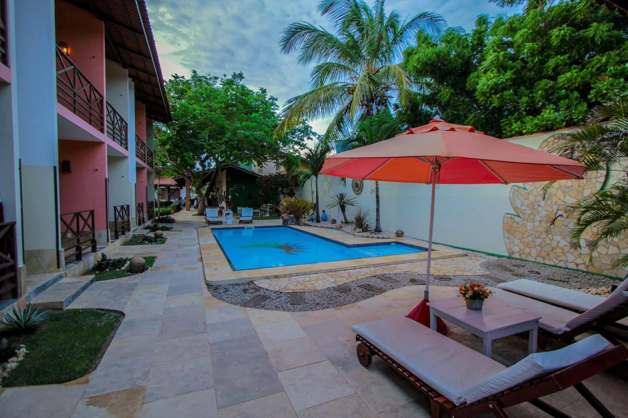 Hotel Pousada Sol & Lua Paracuru Exterior photo